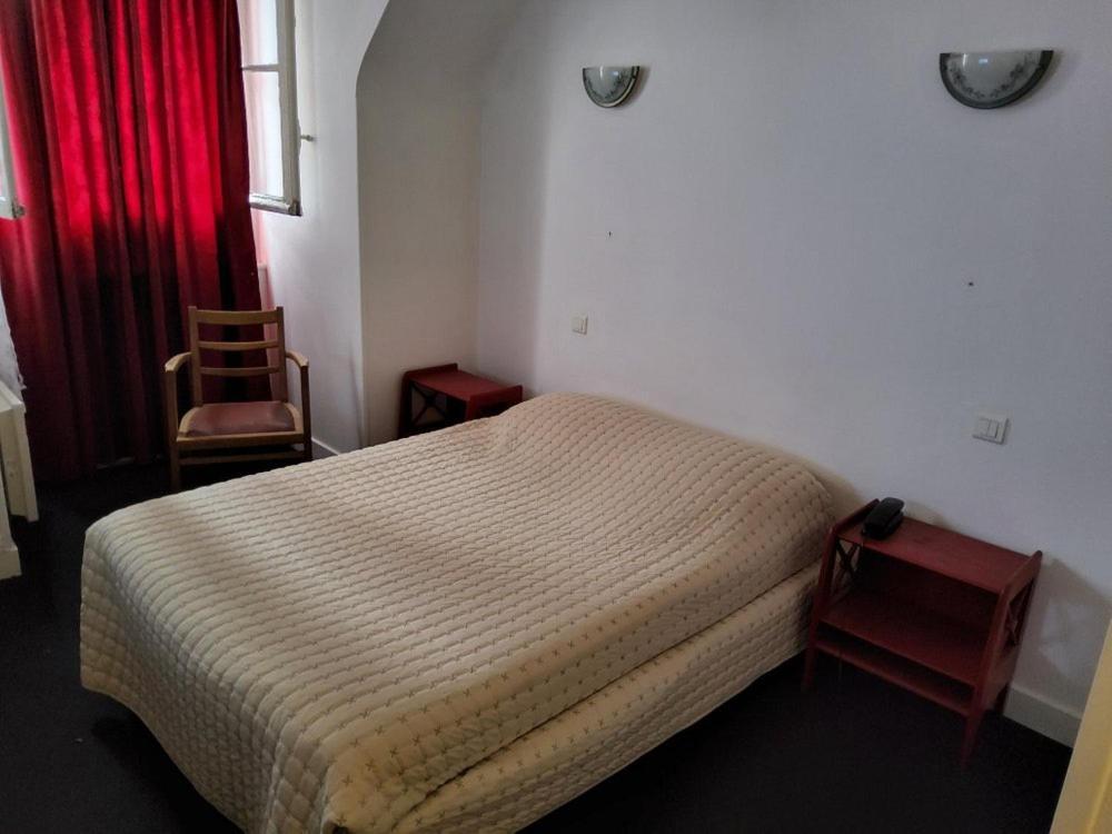 Hotel De La Cloche Vitry-le-François Exteriör bild
